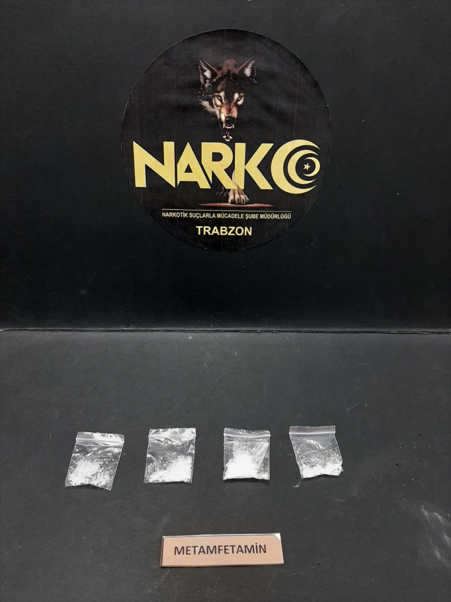 Trabzon’da narkotik operasyonlarında 4 kişi gözaltına alındı
