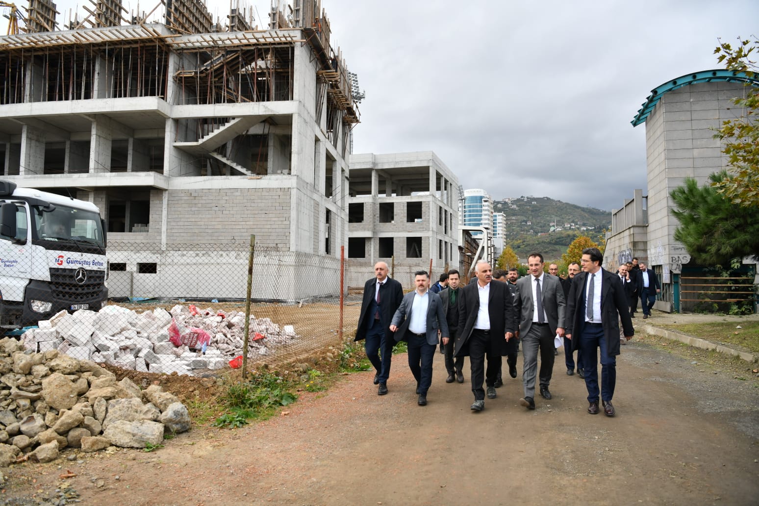Akçaabat sahili göz kamaştıracak