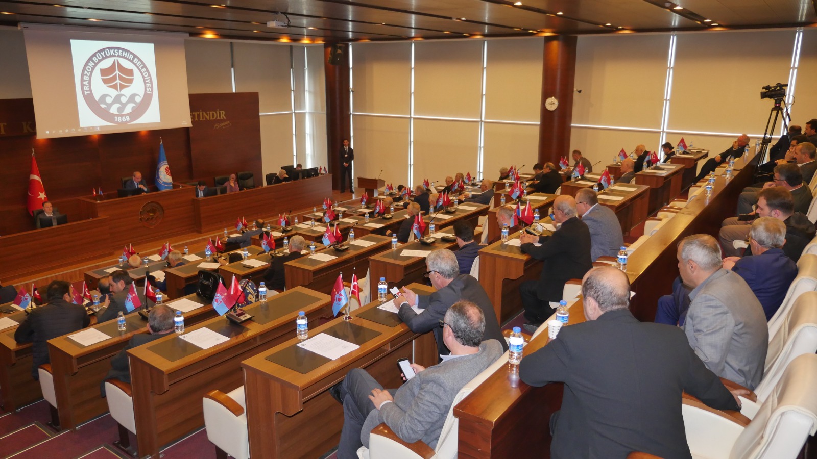 Büyükşehir Belediye Meclisi hain saldırıyı kınadı