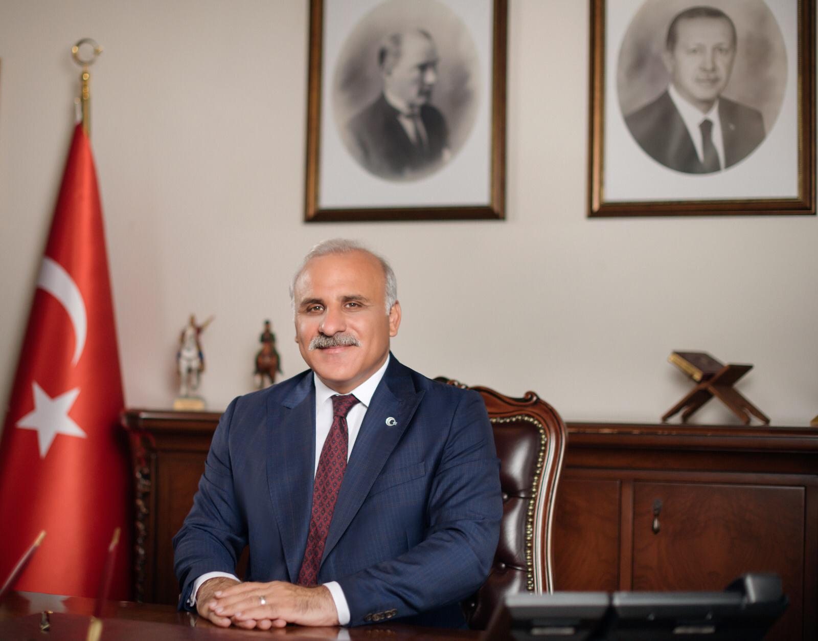 Başkan Zorluoğlu, Öğretmenler Günü dolayısıyla kutlama mesajı yayımladı