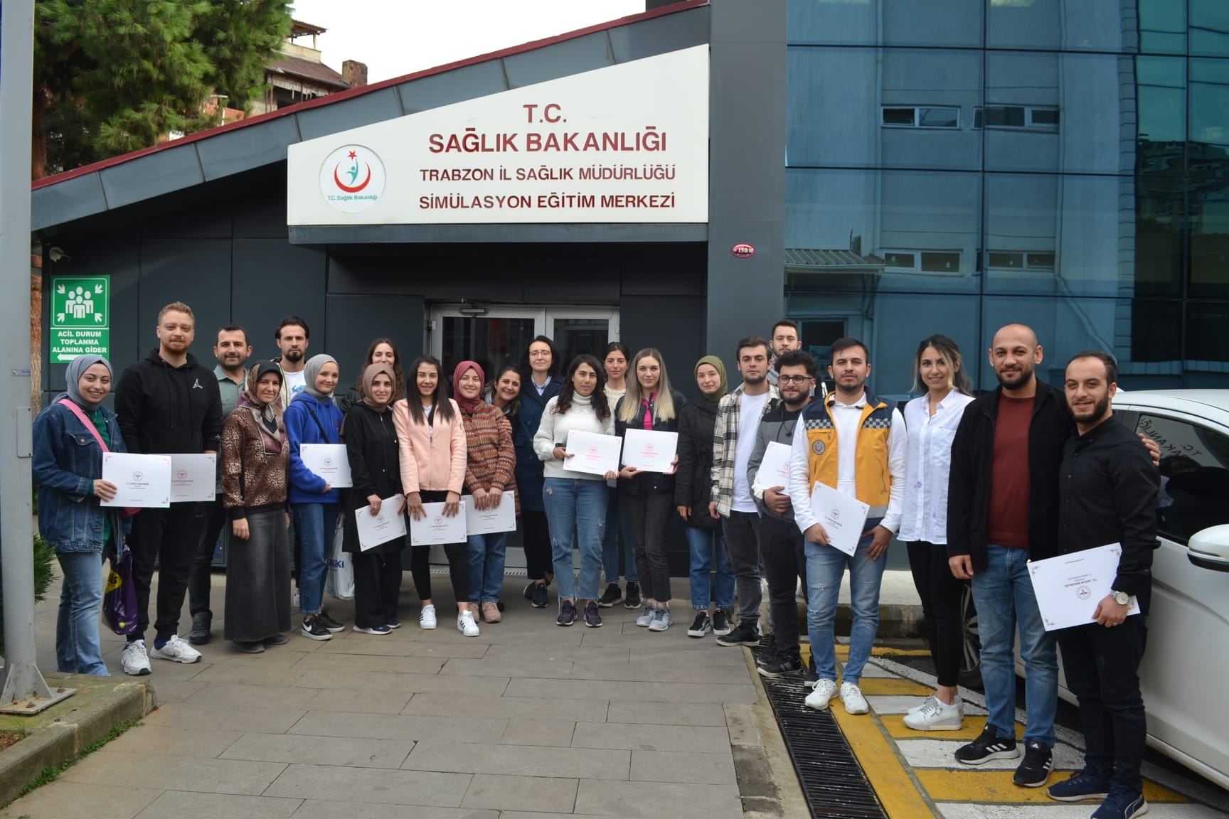Çocuklarda ileri yaşam desteği eğitimi