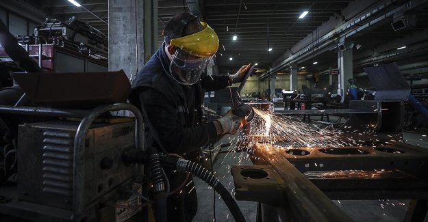 OECD, Türkiye ekonomisin bu yıl sonunda yüzde 5,3 büyümesini bekliyor