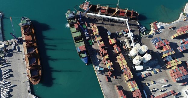 Batı Akdeniz’in 2022 ihracatı 2,5 milyar doları geçti