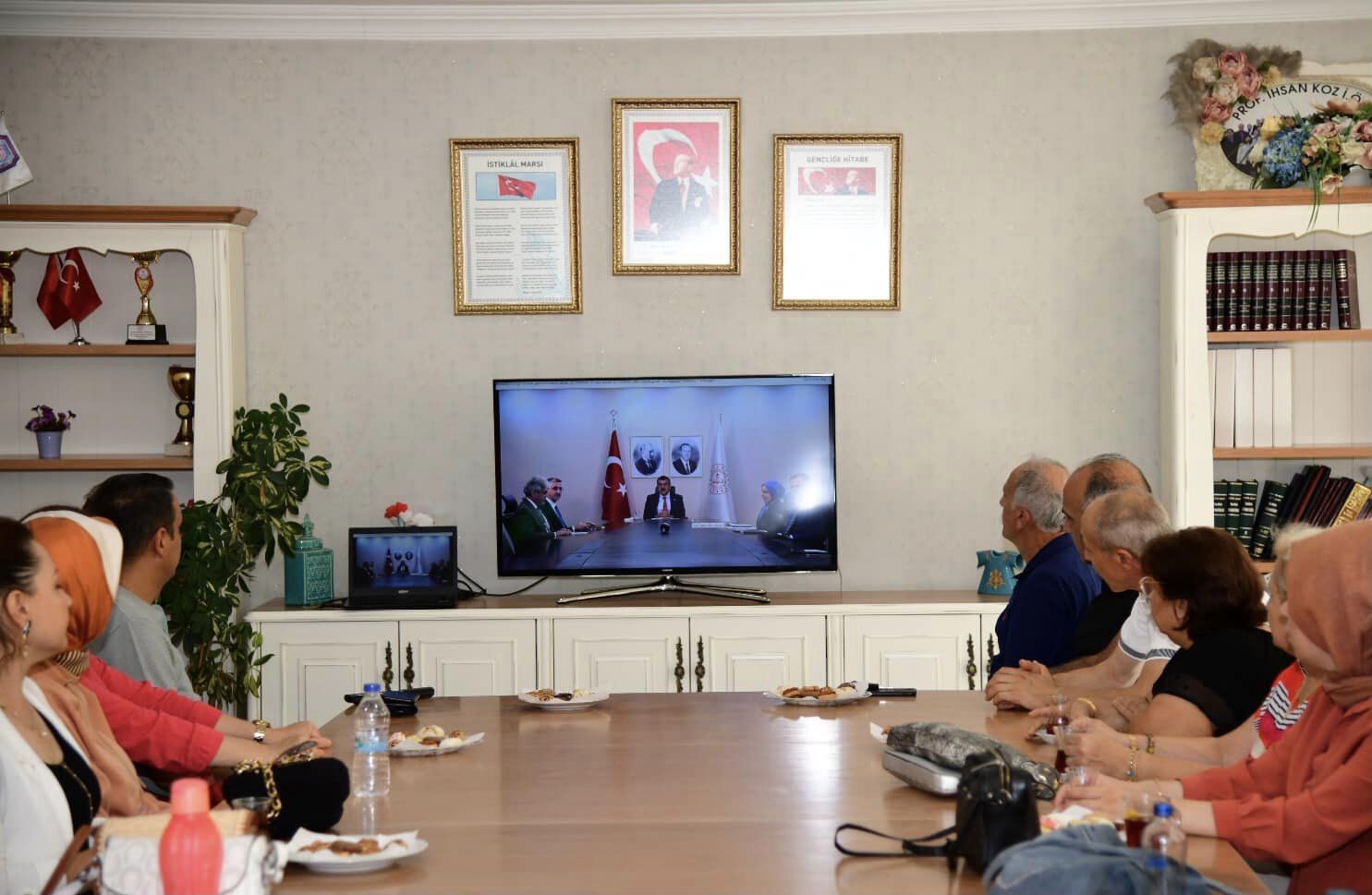 Millî Eğitim Bakanı Yusuf Tekin, EBA’dan öğretmenlere hitap etti