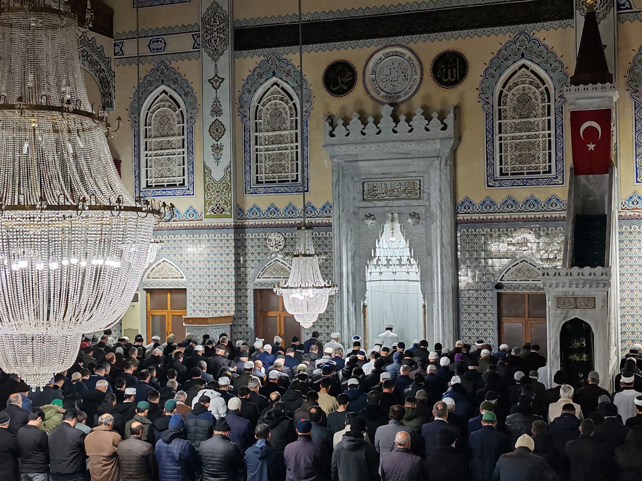 Trabzon’da üç farklı camide Enderun usulü teravih namazı kılındı