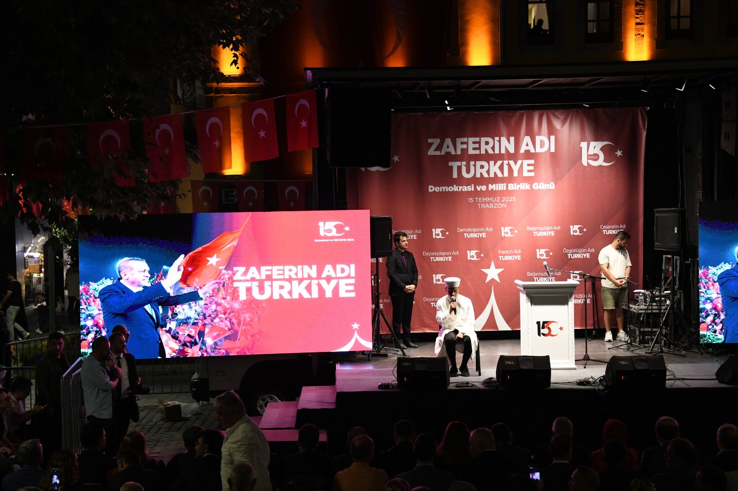 Başkan Genç: “Bu Millet Ölümü Ölümle Korkutan Bir Millettir”