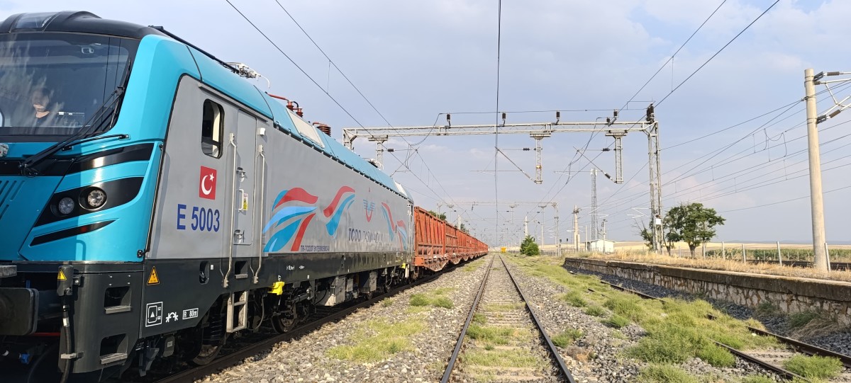 Yerli Ve Milli Lokomotif İlk Seferini Tamamladı