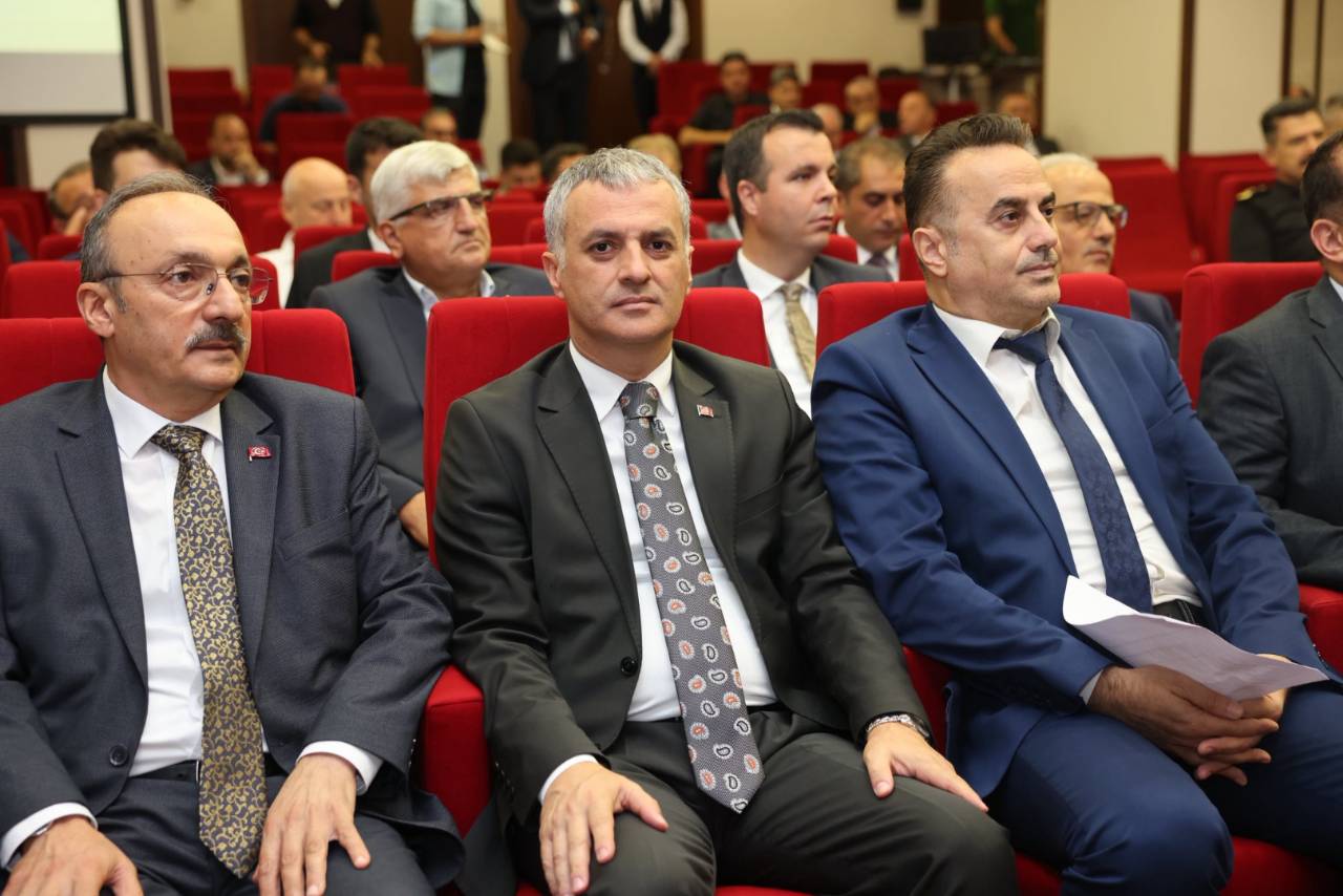 Başkanımız Sahipsiz Hayvanlarla İlgili Genel Durum Değerlendirme Toplantısına Katıldı