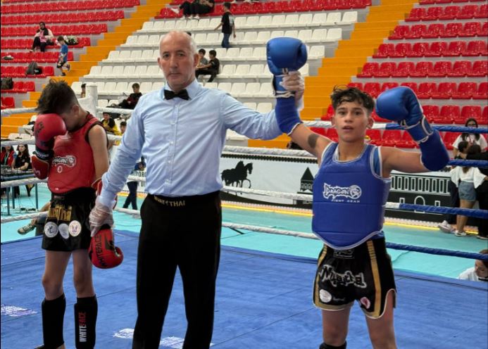 Büyükşehir Sporcuları Başarıya Doymuyor