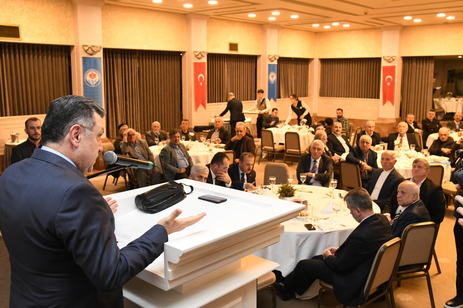 Başkan Genç’ten Geçmiş Dönem Başkanlarına Vefa