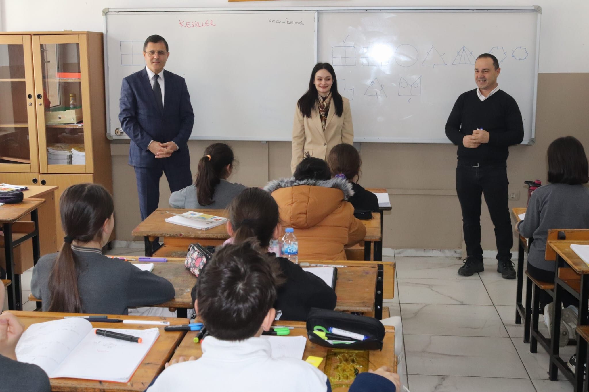 Kaymakam Demirtaş’tan Arsin Atatürk İlkokulu ve Ortaokulu’na Ziyaret