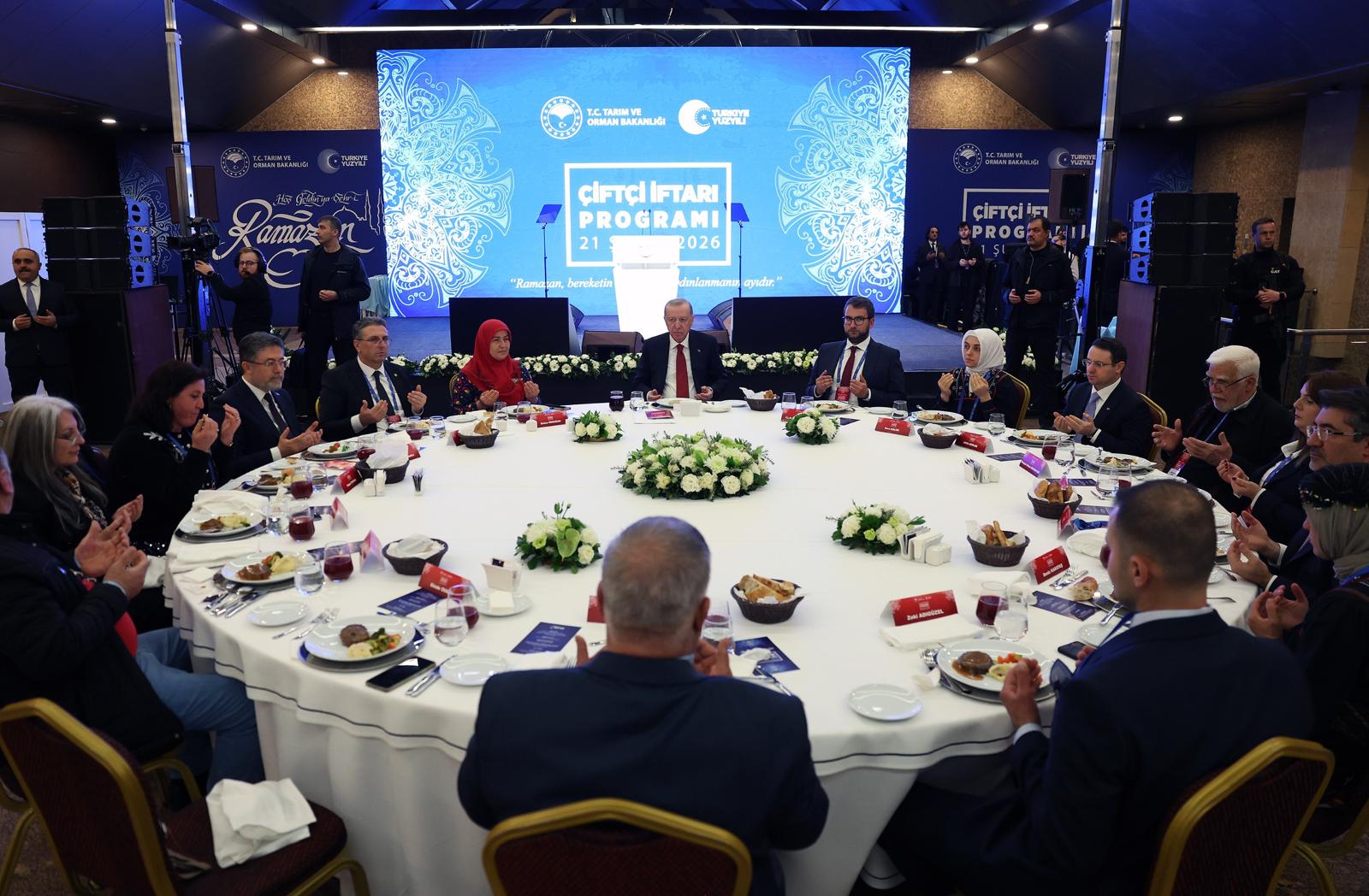 Cumhurbaşkanı Erdoğan, çiftçilerle iftar programında bir araya geldi