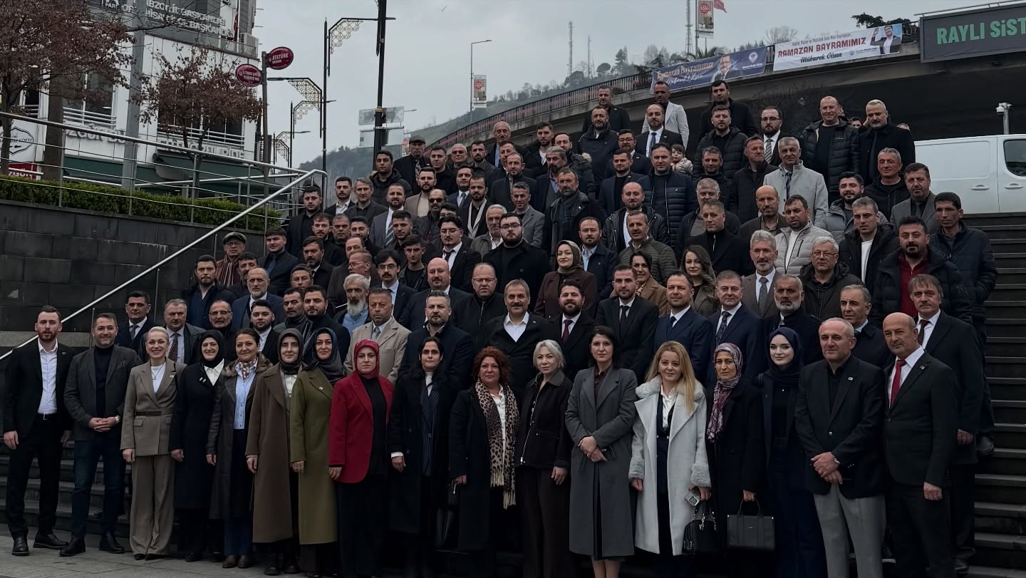 Anahtar Parti Trabzon Teşkilatı Bayramlaşma Programında Buluştu