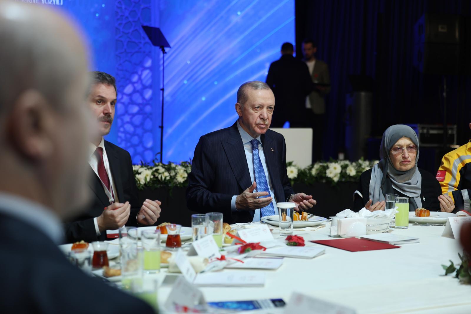 Cumhurbaşkanı Erdoğan: “Sağlık sistemimiz bugün hiç olmadığı kadar güçlüdür”