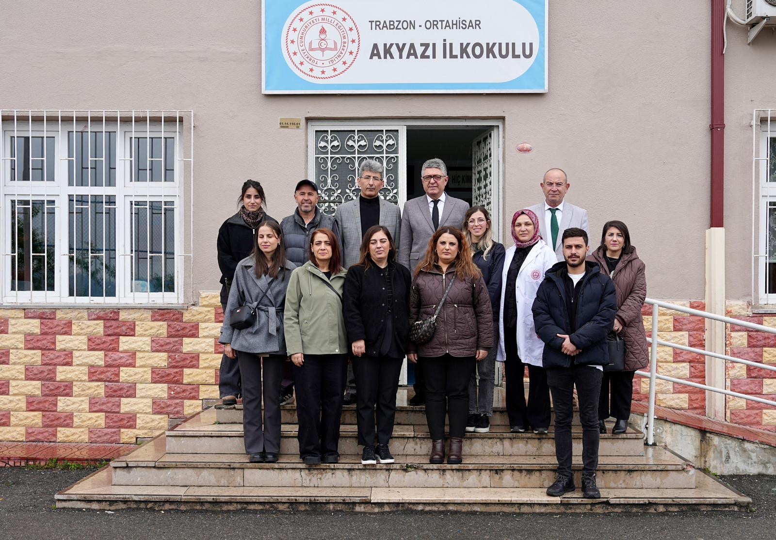 ‘Bir Kitap, Bin Umut’ Kampanyası İle Kırsal Mahallelerdeki Okullar Kitaplarla Buluştu