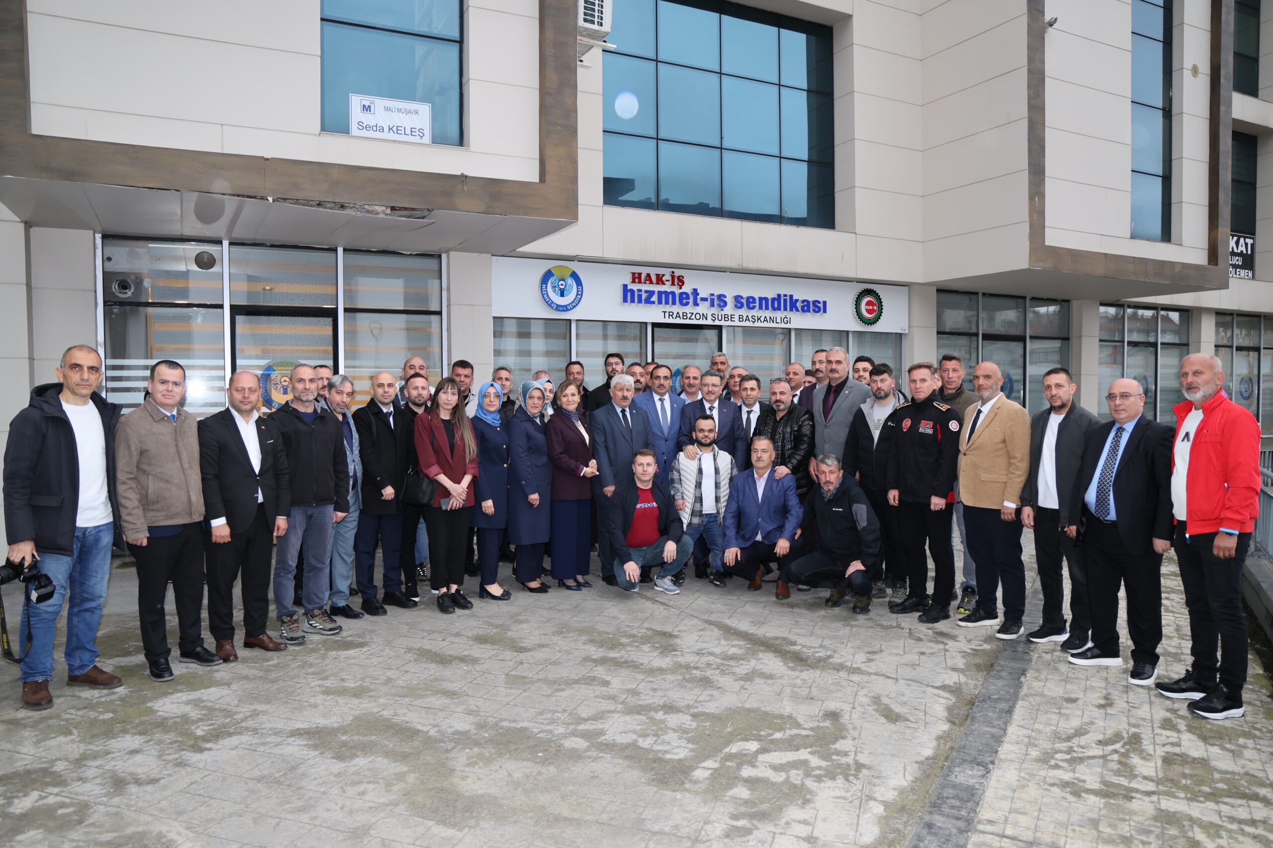 Başkan Genç’ten Hizmet-iş’e Ziyaret