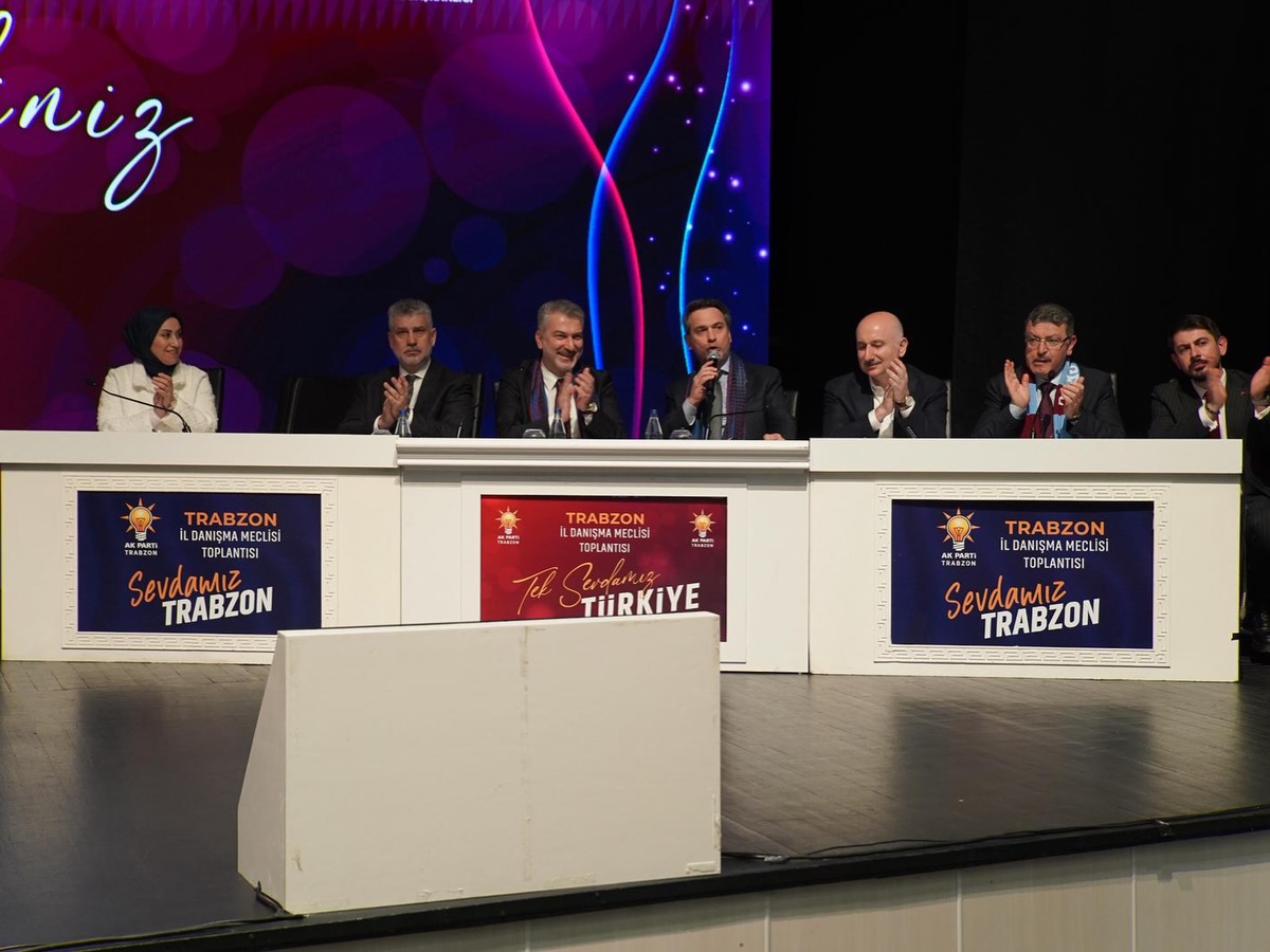AK Parti Trabzon İl Gençlik Kolları İl Danışma Meclisi Toplantısı Gerçekleştirildi