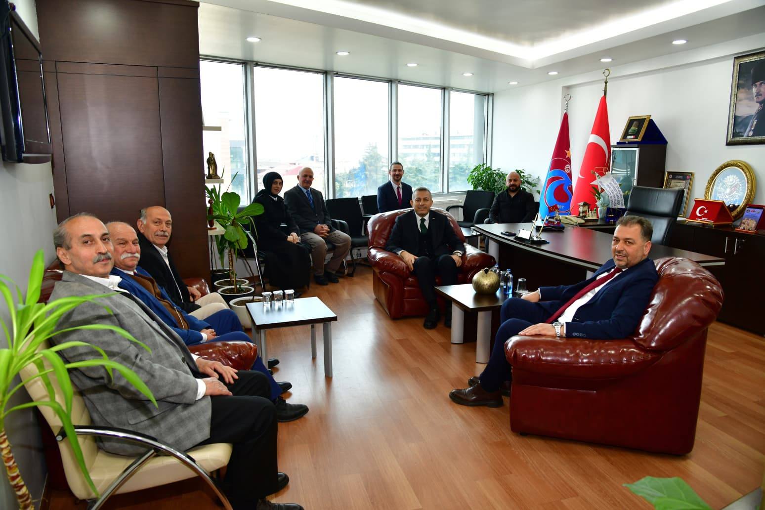 Trabzon Valiliği’nden Bakkallar ve Sebzeciler Esnaf Odası’na Ziyaret