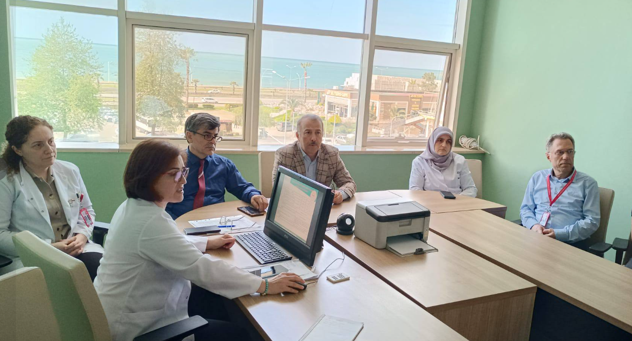 Hastanede Değerlendirme Toplantısı Yapıldı