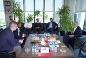 Bangladeş Gençlik ve Spor Bakanı’ndan TFF Başkanı Hacıosmanoğlu’na Ziyaret