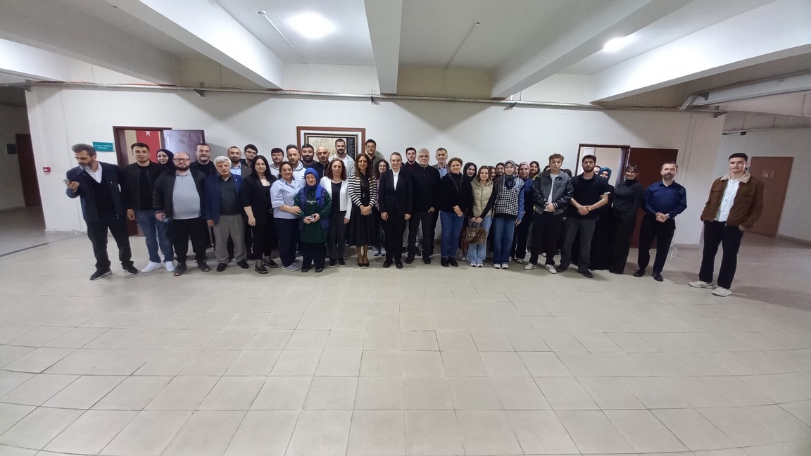 SUMAE Müdürü Kasapoğlu, Üniversite Öğrencileriyle Buluştu