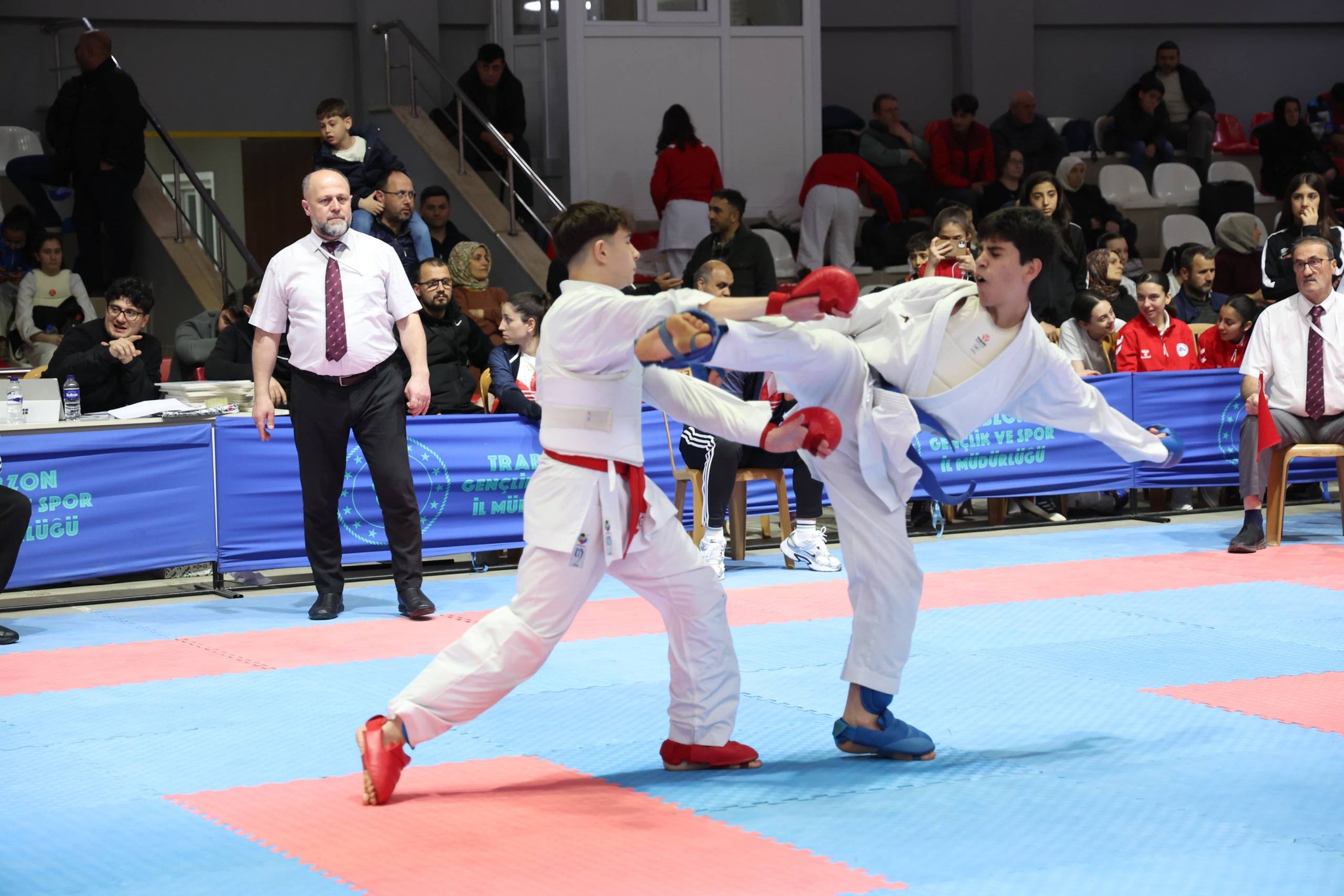 Şehit Eren Bülbül Anısına Karate Şampiyonası Düzenlendi