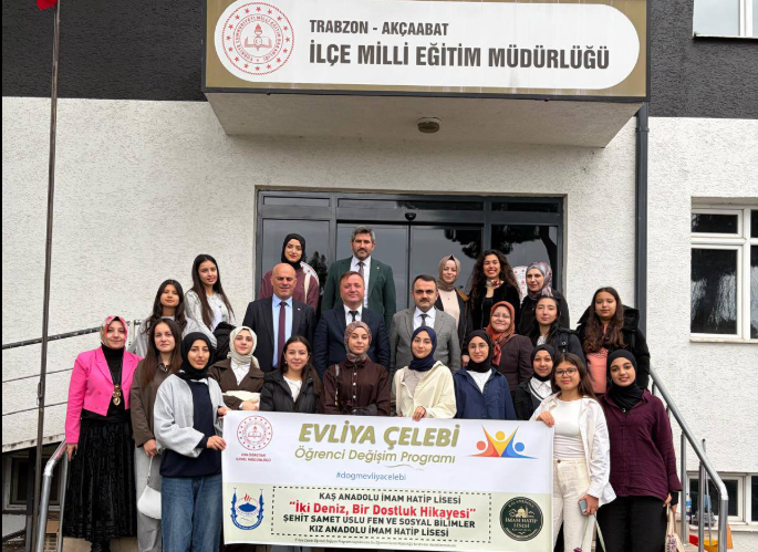 Akçaabat’ta Evliya Çelebi Öğrenci Değişim Programı Kapsamında Ziyaret