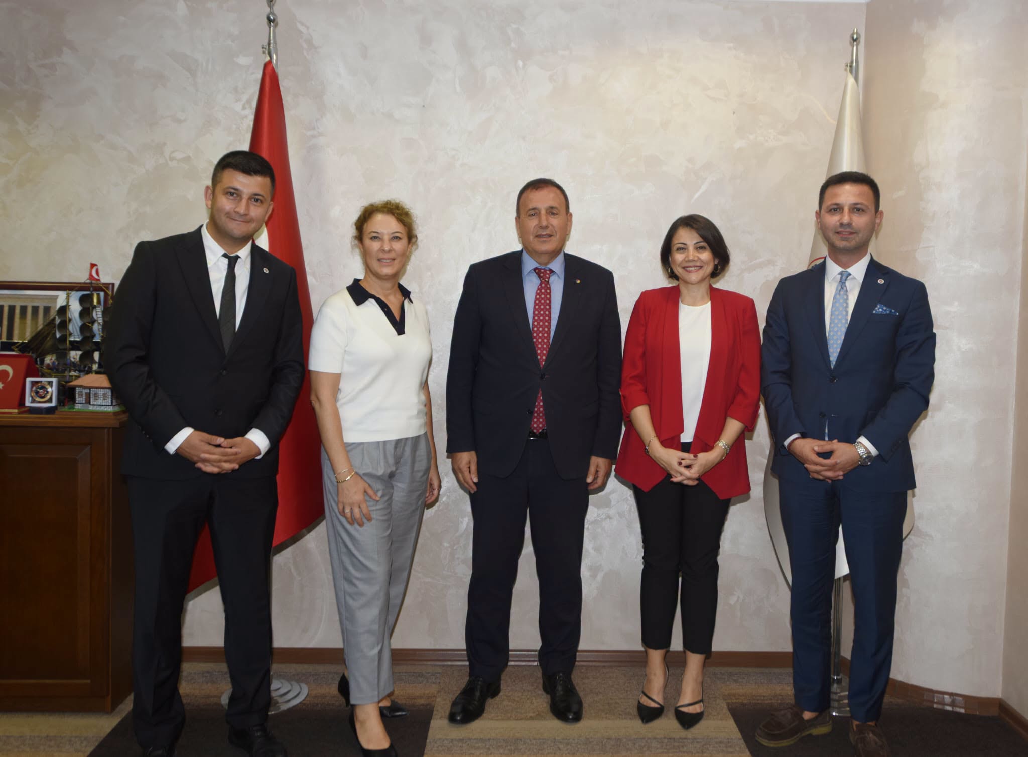 TTSO’ya “Eğitim Dostu Kurum” Sertifikası