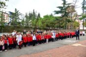 Trabzon Valiliğinden Zehra Kitapçıoğlu İlkokuluna Ziyaret