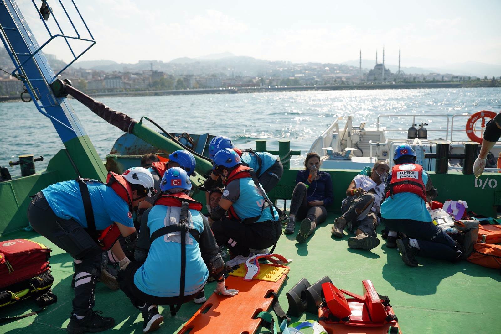 Trabzon’da Denizden Karaya Acil Müdahale Tatbikatı