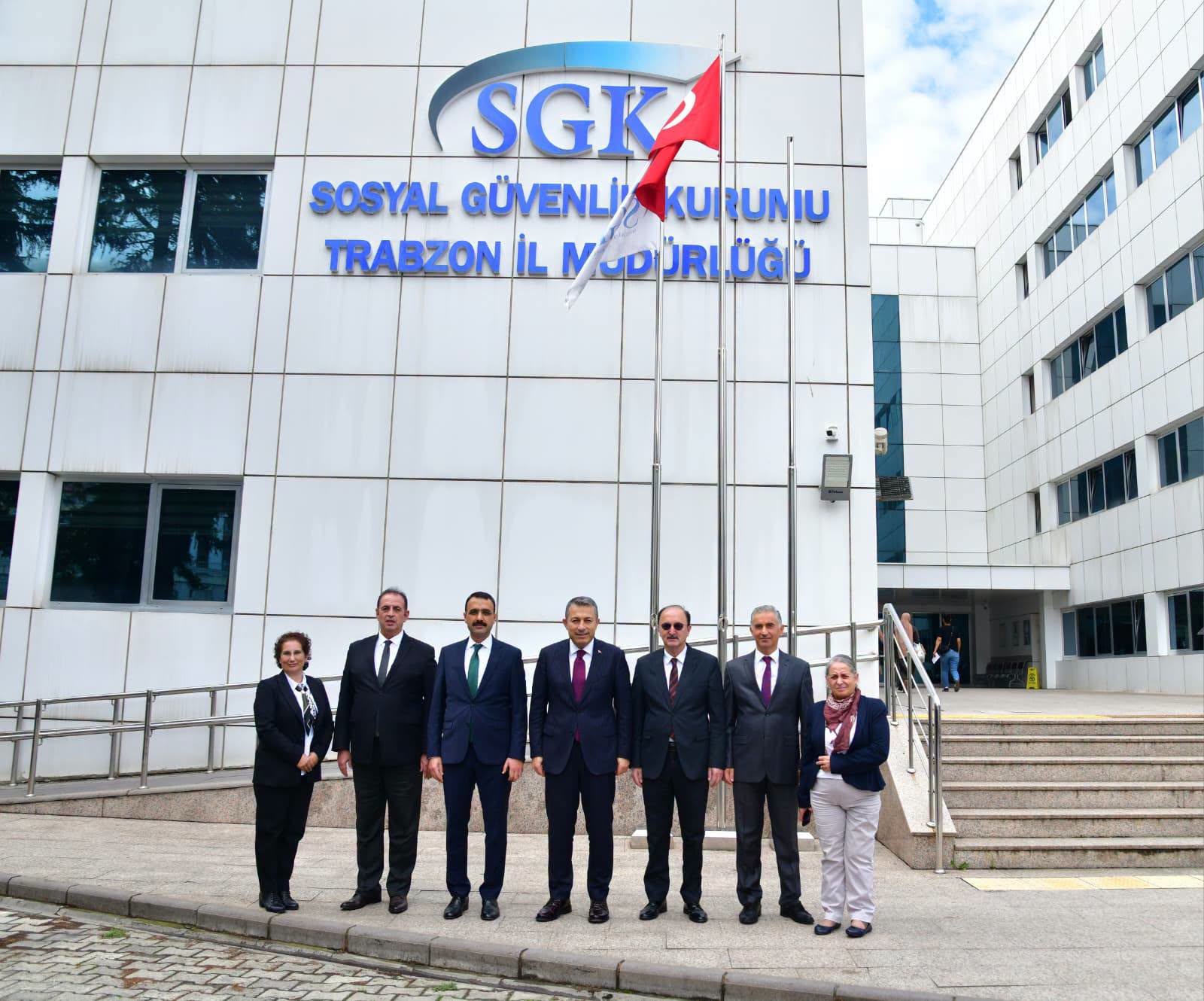 Trabzon Valiliğinden SGK İl Müdürlüğüne Ziyaret