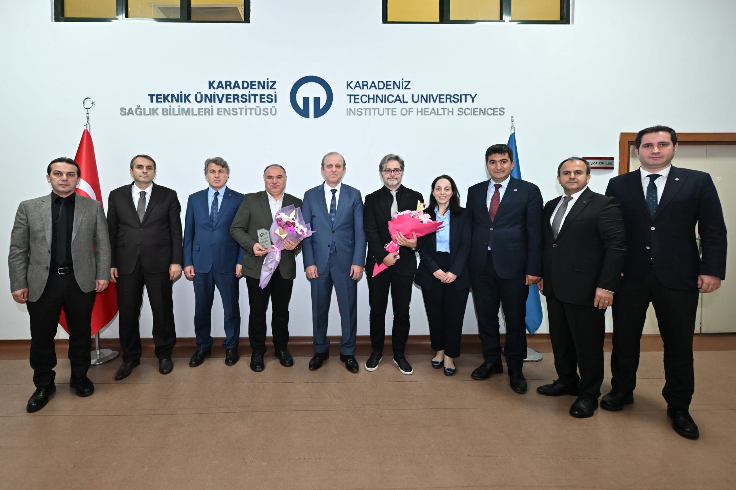 KTÜ Sağlık Bilimleri Enstitüsü’nde Görev Değişimi