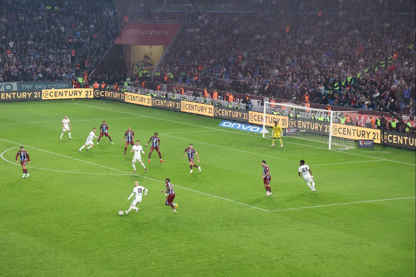 Trabzonspor Fırtınası Beşiktaş’ı Devirdi!