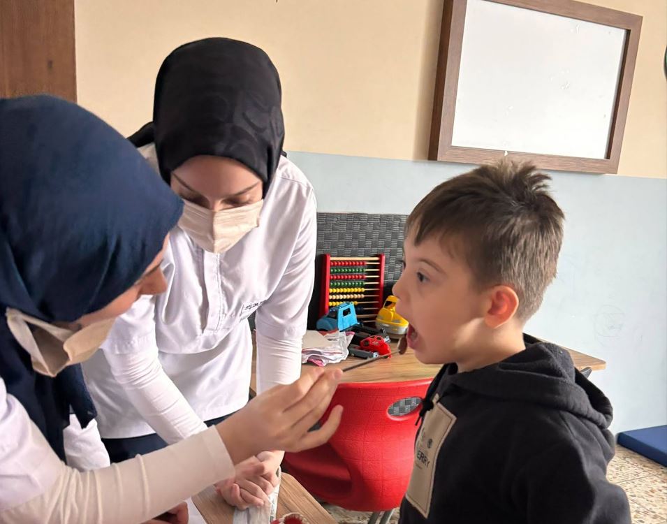 Trabzon’da Özel Eğitim Öğrencilerine Ağız ve Diş Sağlığı Taraması